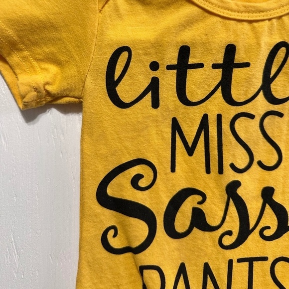 LITTLE MISS SASSY PANTS • Baby Girl 3-6 Mths • Boutique • Monogram Onesie - Picture 2 of 5